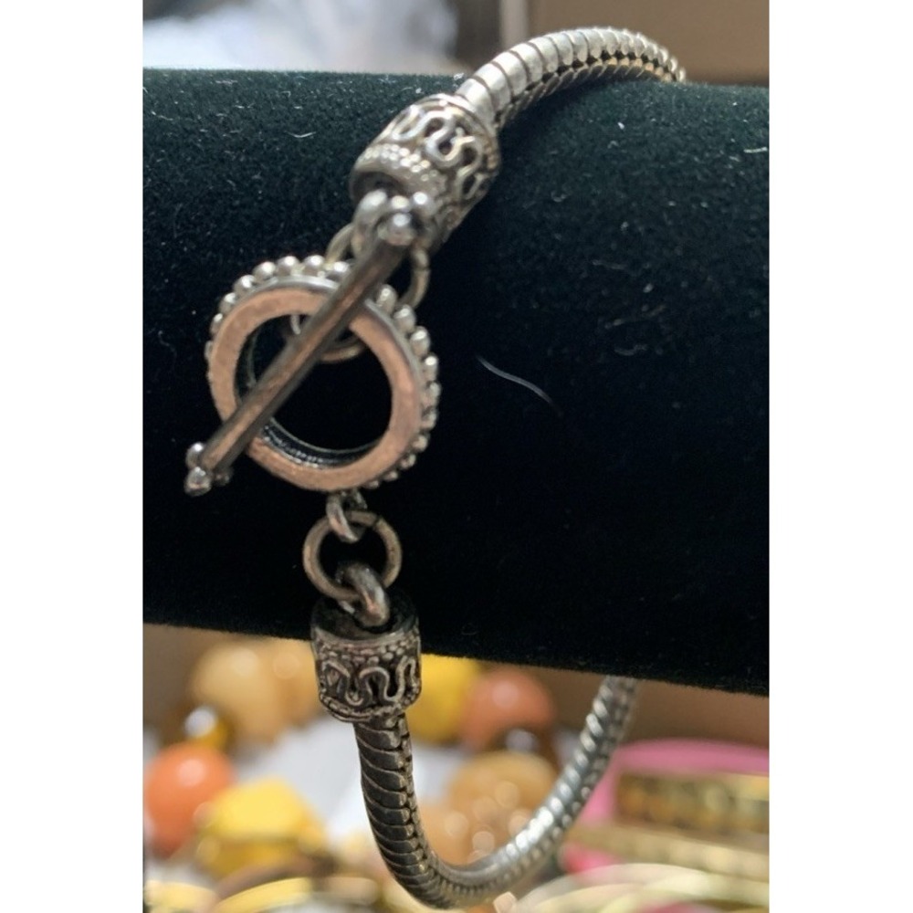 Heavy duty Silvertone starter charm bracelet toggle 6.5 inch‎